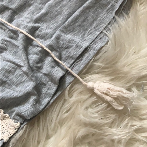 Grey Tunic - Picture 4 of 4